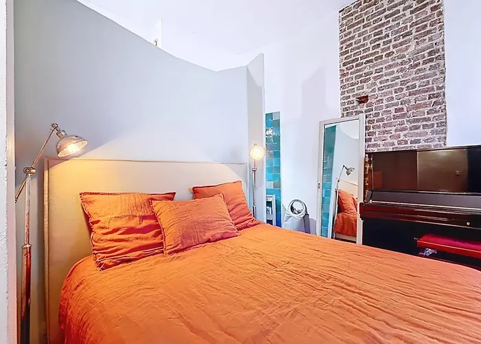 Charming Flat In The Heart Of Montmartre * Paris