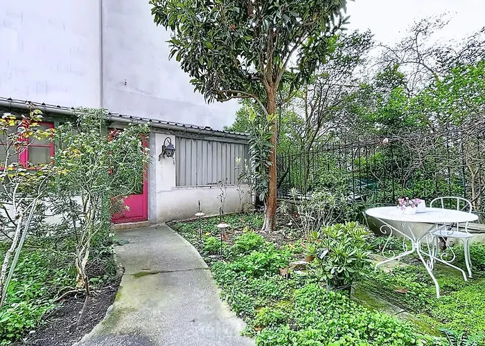 Charming Flat In The Heart Of Montmartre
